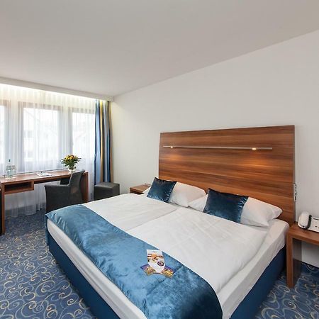 Hotel Strohgaeu Korntal-Münchingen Екстериор снимка