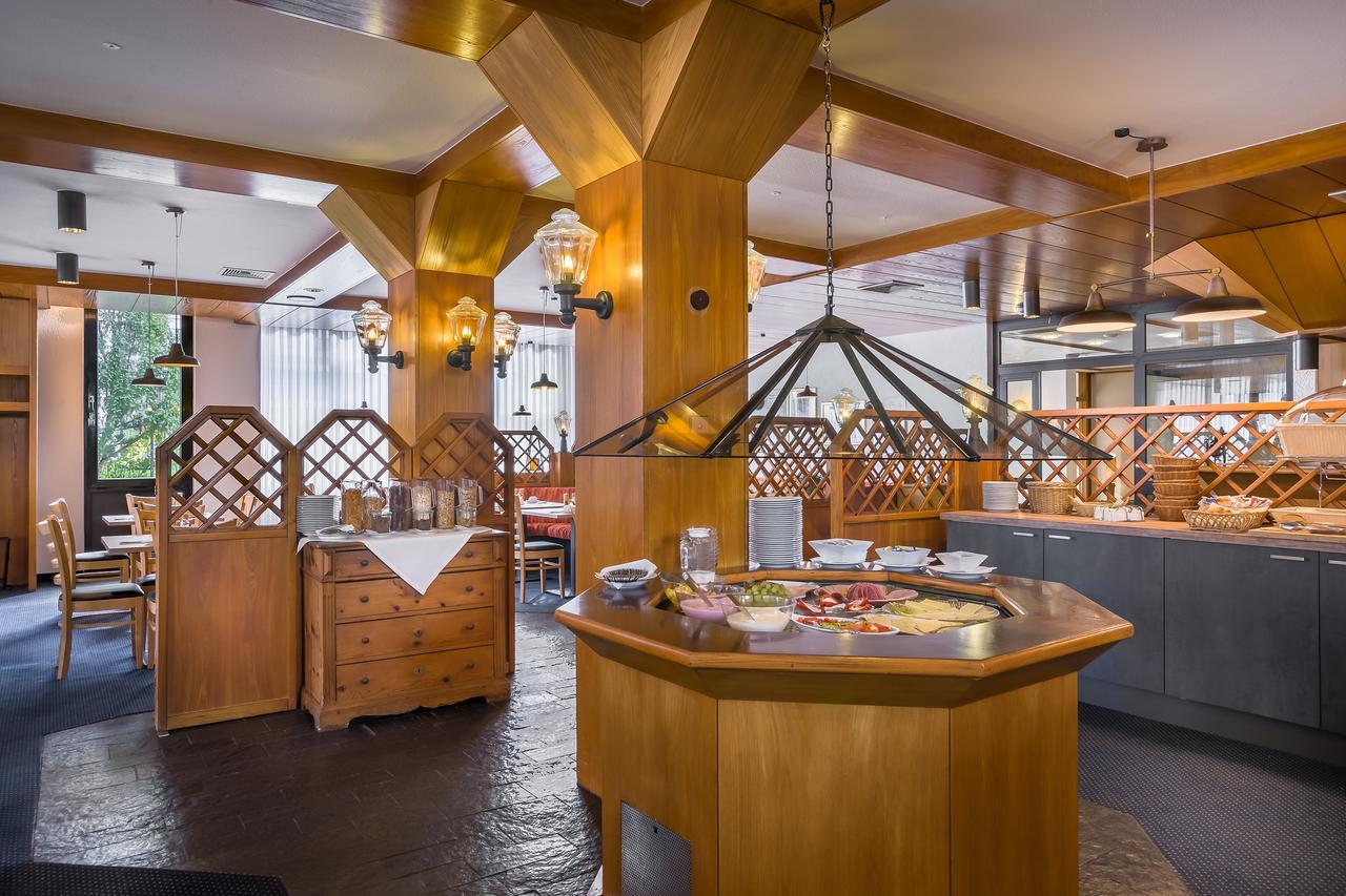 Hotel Strohgaeu Korntal-Münchingen Екстериор снимка