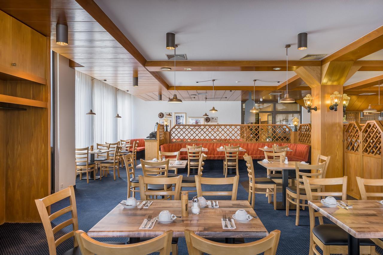 Hotel Strohgaeu Korntal-Münchingen Екстериор снимка