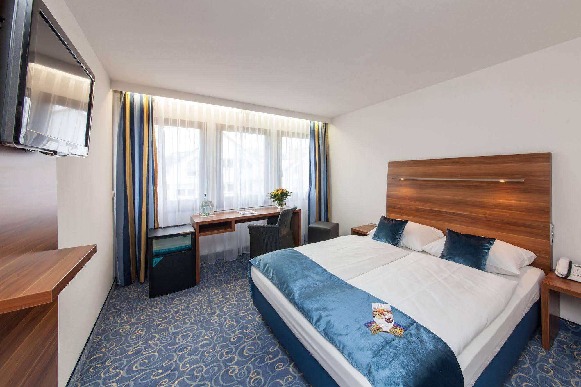 Hotel Strohgaeu Korntal-Münchingen Екстериор снимка