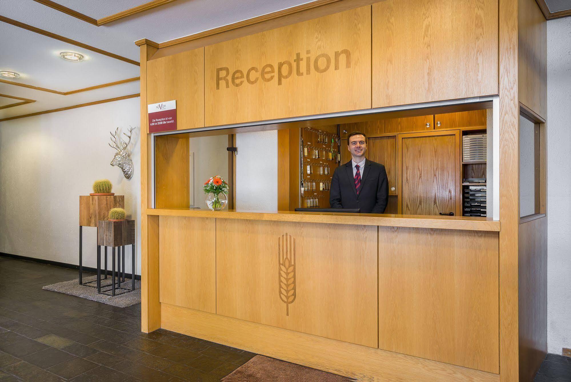 Hotel Strohgaeu Korntal-Münchingen Екстериор снимка