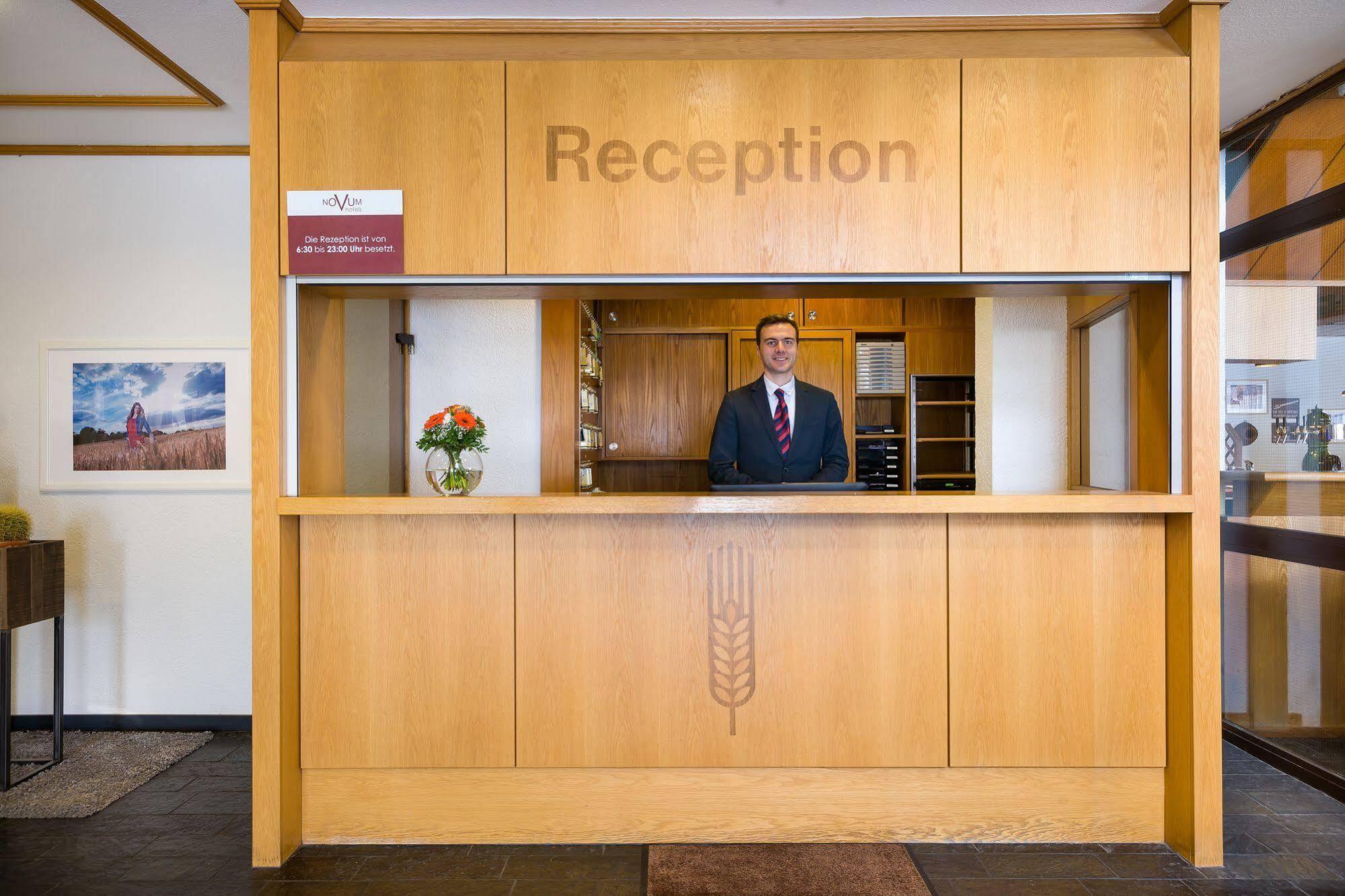 Hotel Strohgaeu Korntal-Münchingen Екстериор снимка